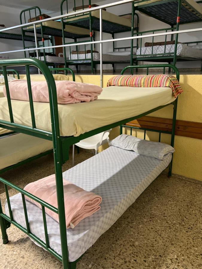 Albergue Municipal Hostel San Martin del Camino Luaran gambar
